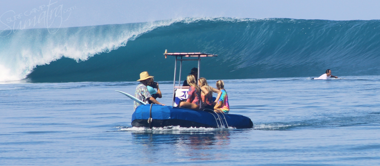 surf charter mentawai