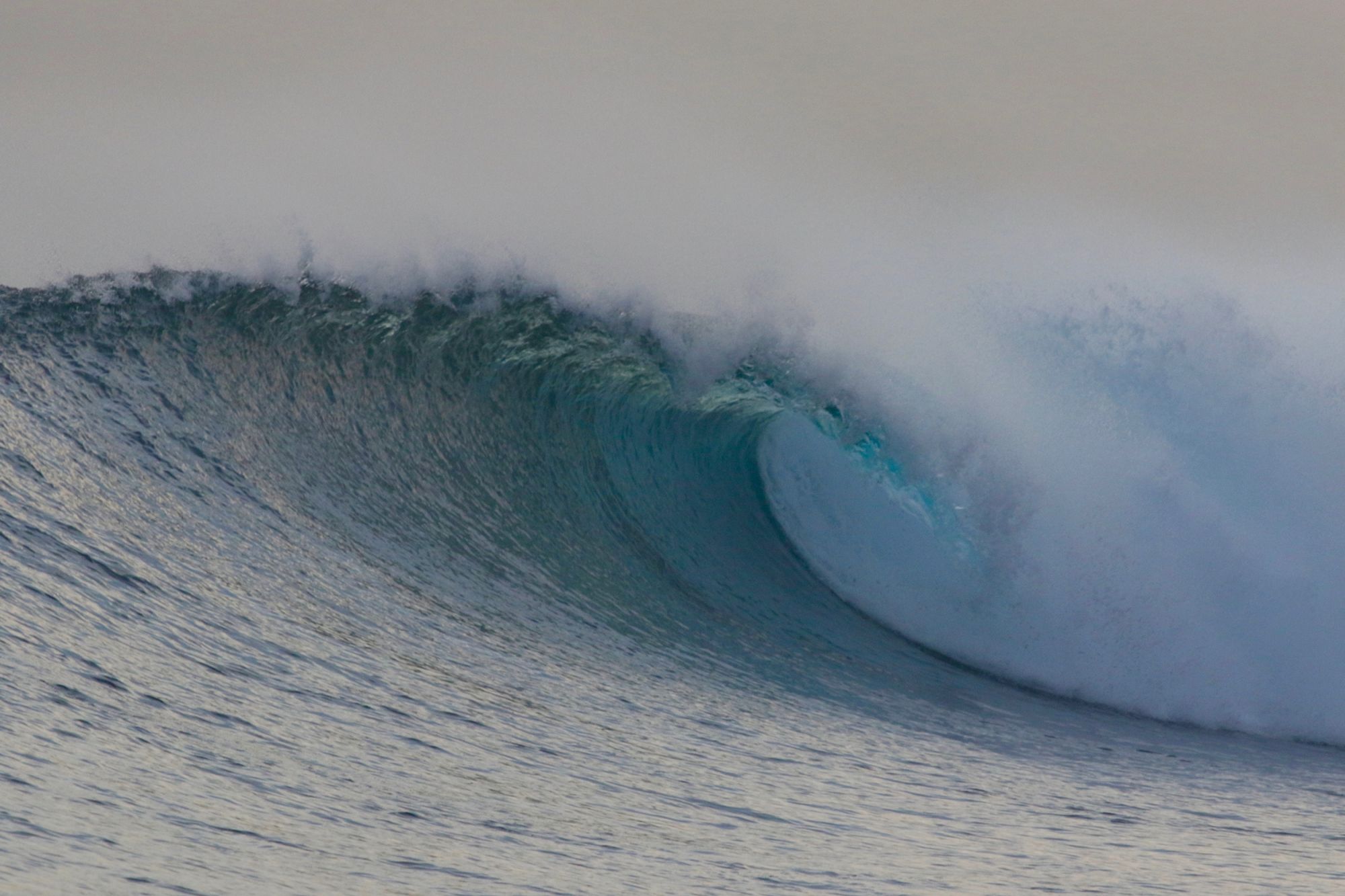 mentawai islands surfing