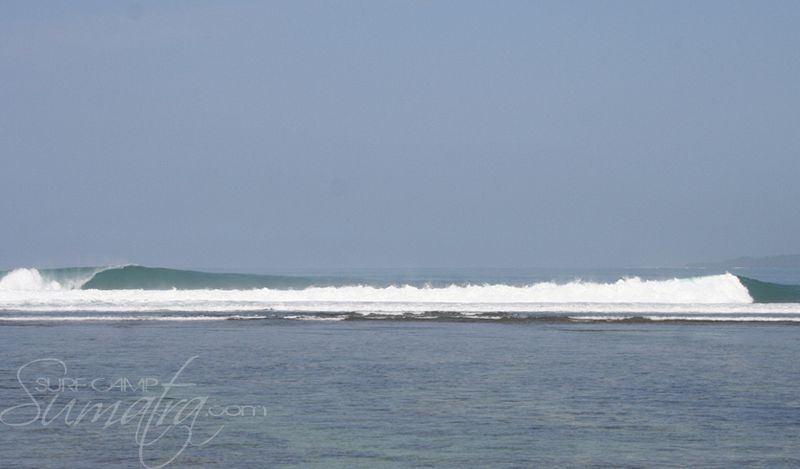 Jimmys Left surf break Sumatra