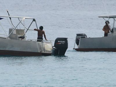 These 2 speedboats are available all day every day