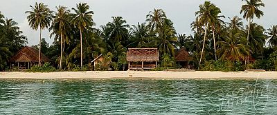 Bilou Beach Villas from the lagoon