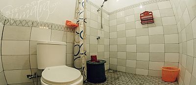 Private bathroom 